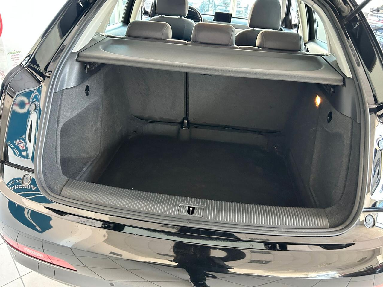 Audi Q3 2.0 TDI x neopatentati 2012