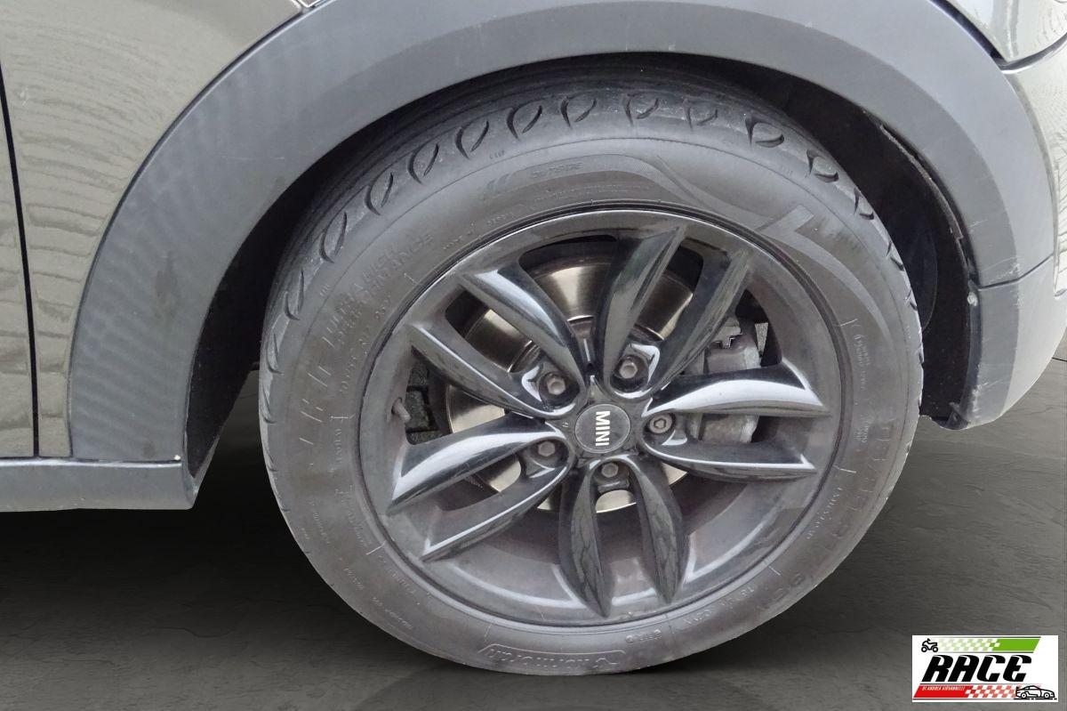 MINI - Countryman - One D