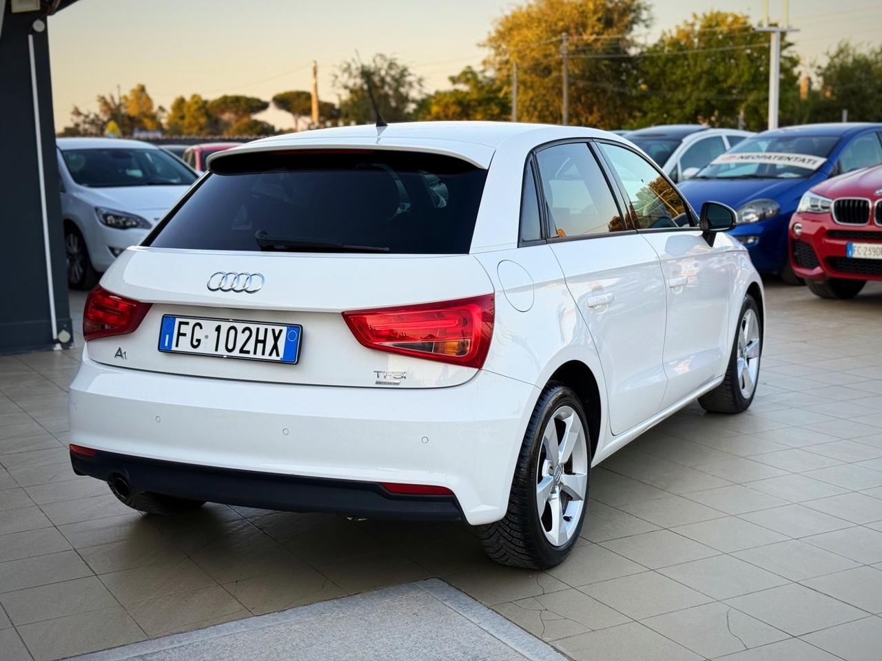 Audi A1 SPB 1.0 TFSI ultra S tronic Admired