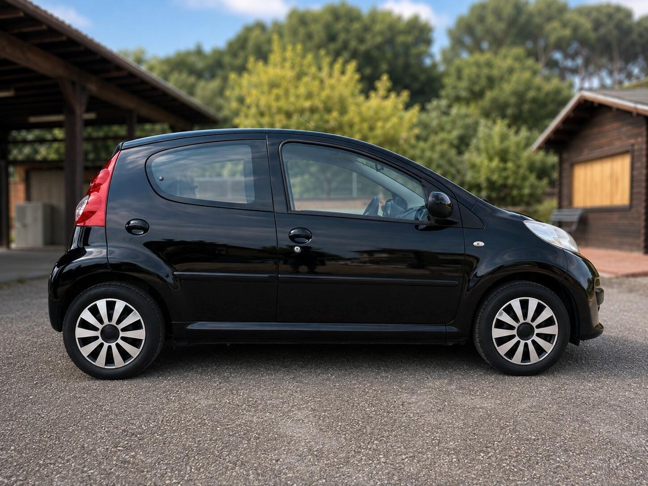 Peugeot 107 1.0 68CV 5p. Plaisir