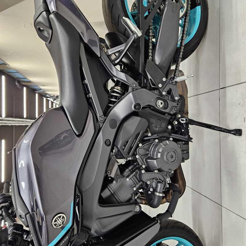 Yamaha MT-09 Y-AMT - 2025