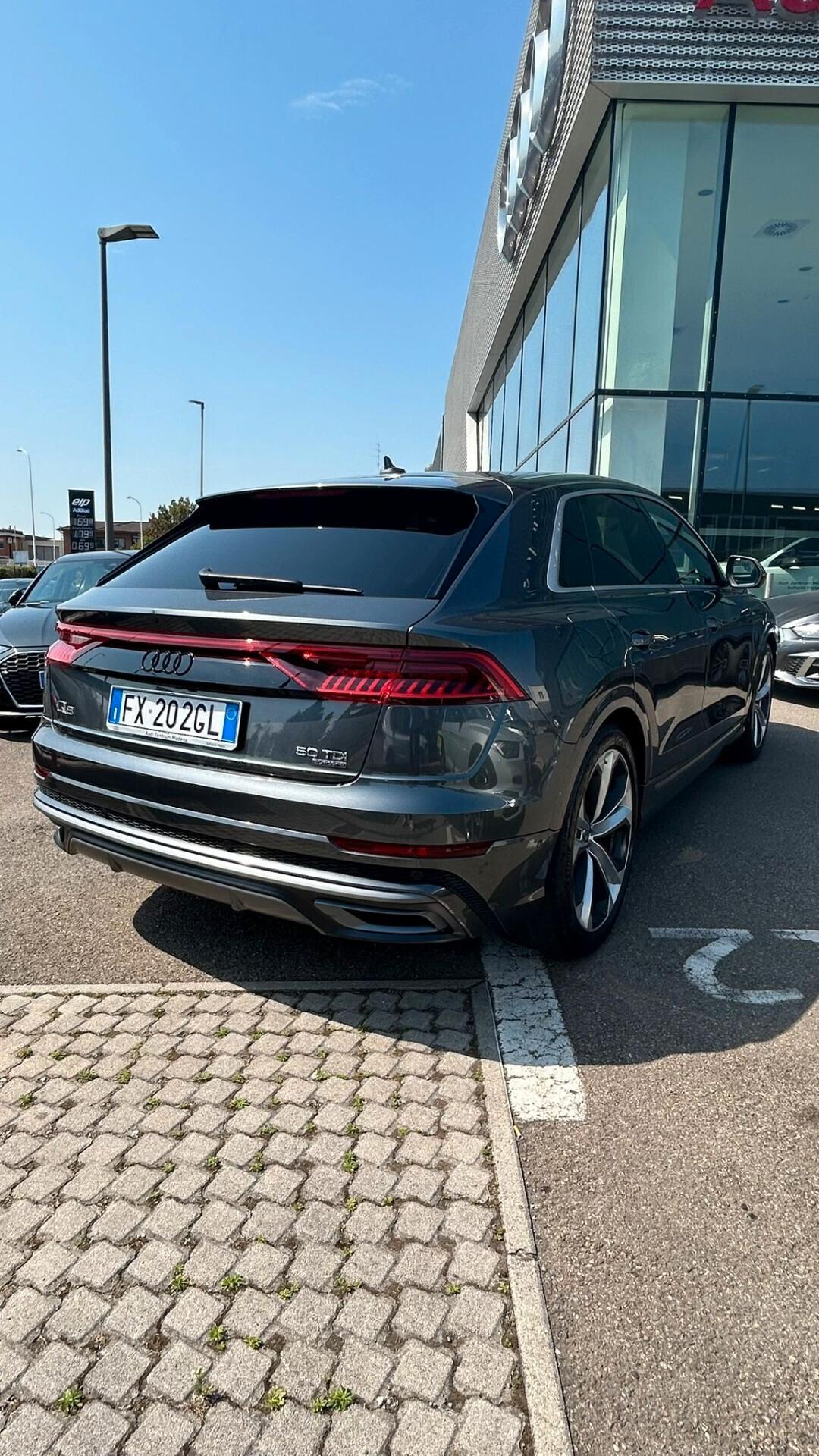 Audi Q8 SUV 50 TDI 286 CV quattro tiptronic S line edition