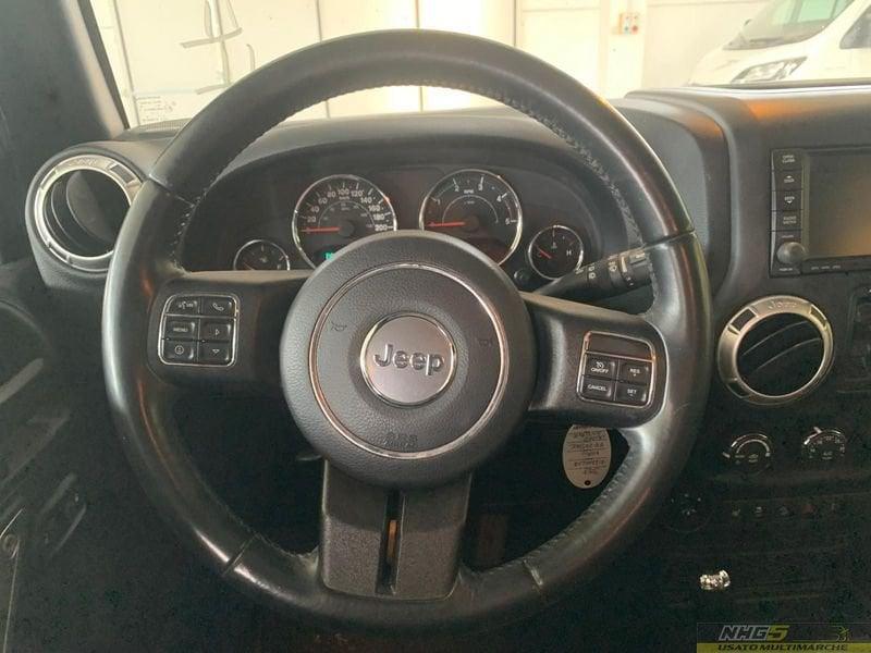 Jeep Wrangler 2.8 CRD DPF Sahara Auto