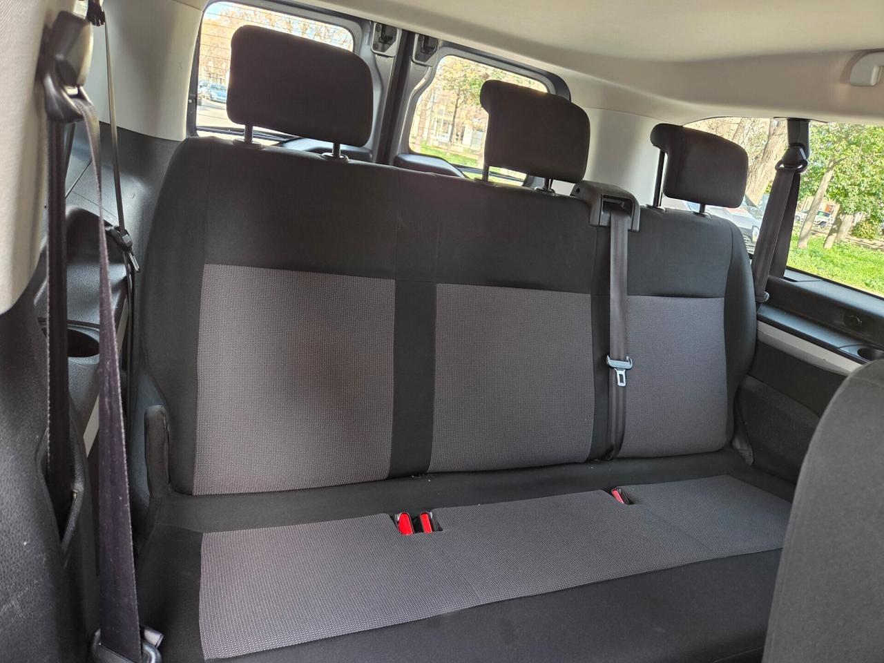 ACQUISTA O NOLEGGIA OPEL ZAFIRA LIFE 2020 9 POSTI PASSO LUNGO 1.5 DIESEL 120CV