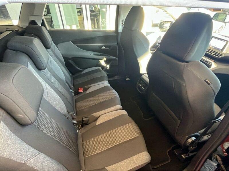 Peugeot 5008 BlueHDi 130 Allure S/S * AUTOCARRO