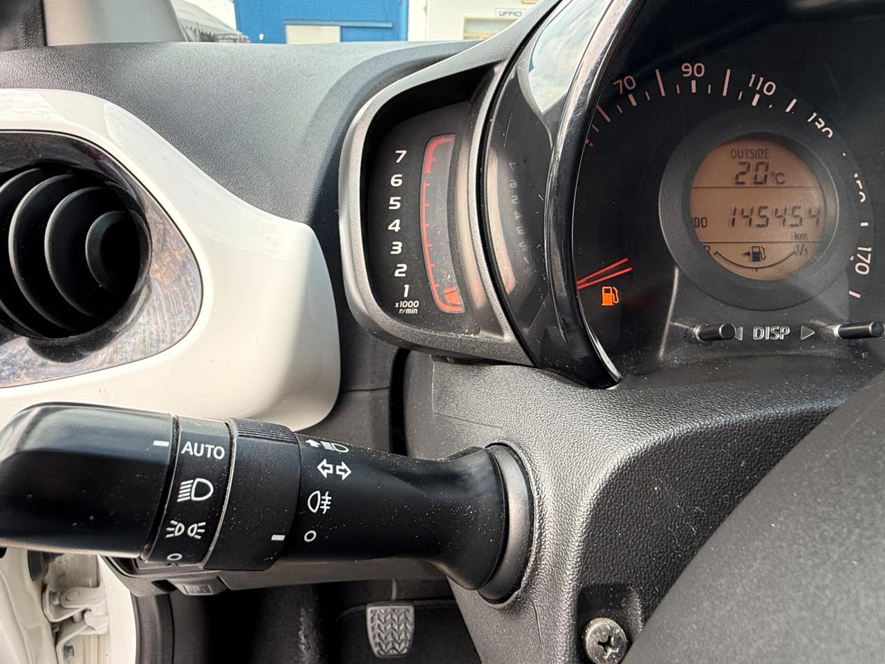 Toyota Aygo 1.0 Benzina 69 CV 5 porte x-play