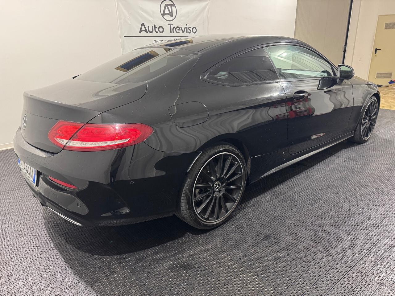 Mercedes-benz C 220 d Coupé Premium