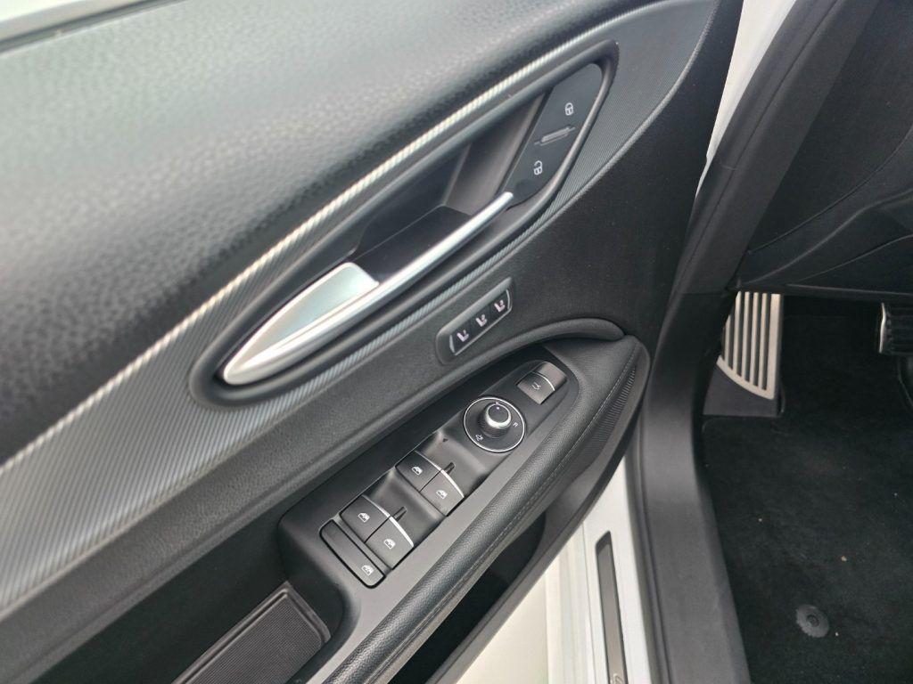 Alfa Romeo Stelvio 2.2 Turbodiesel 210 CV AT8 Q4 Veloce