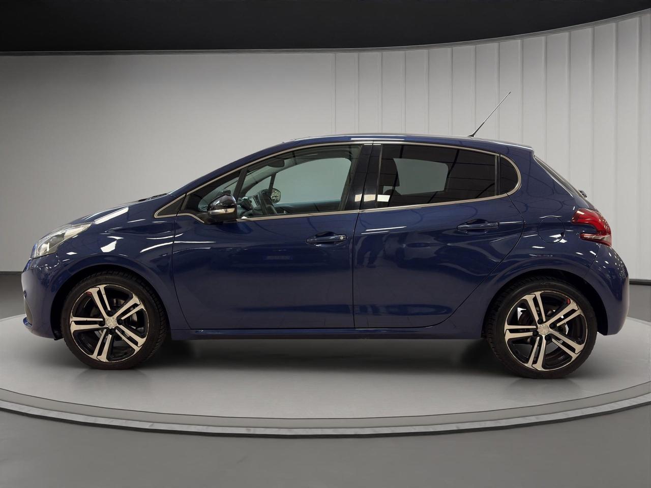 Peugeot 208 5p 1.2 puretech t GT Line s&s 110cv