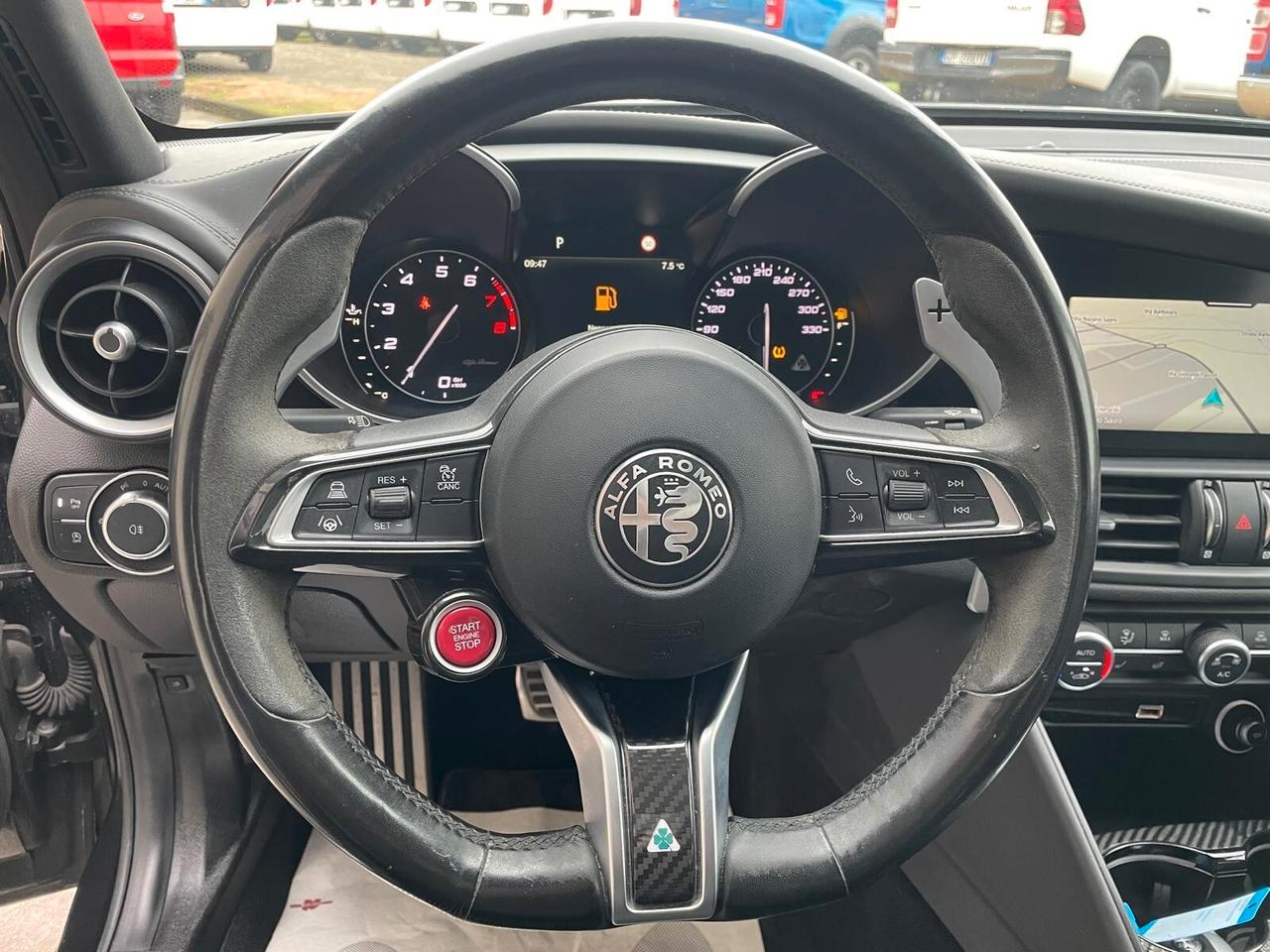 Alfa Romeo Giulia 2.9 V6 Bi-Turbo AT8 Quadrifoglio