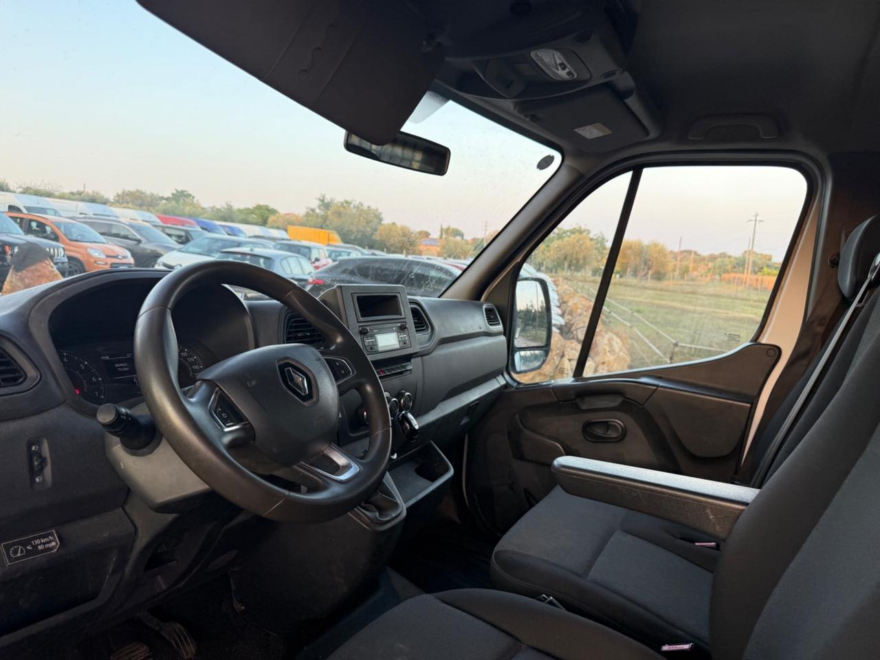 Renault Master Cabinato