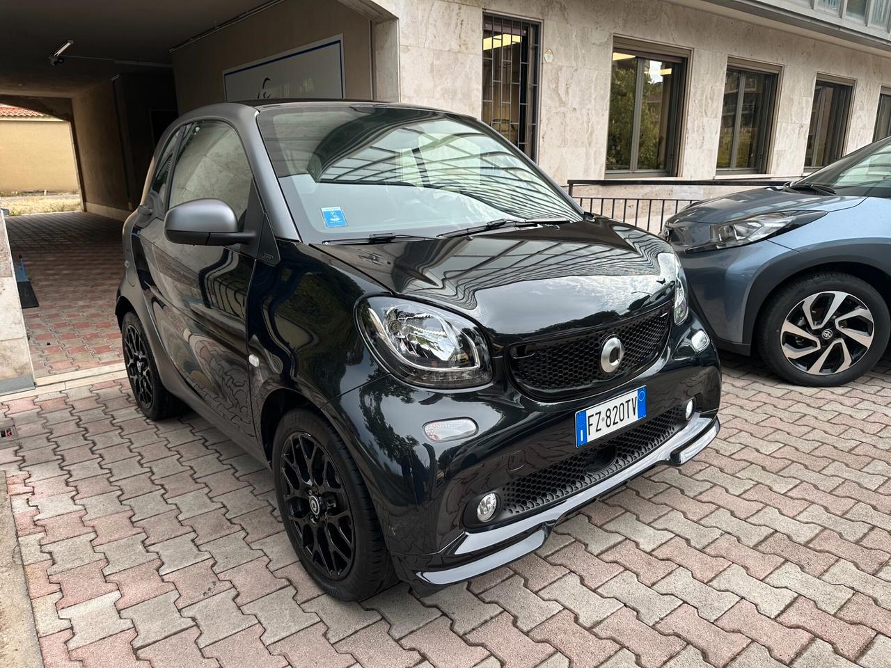 Smart ForTwo 70 1.0 twinamic Superpassion 11/19 km.33192