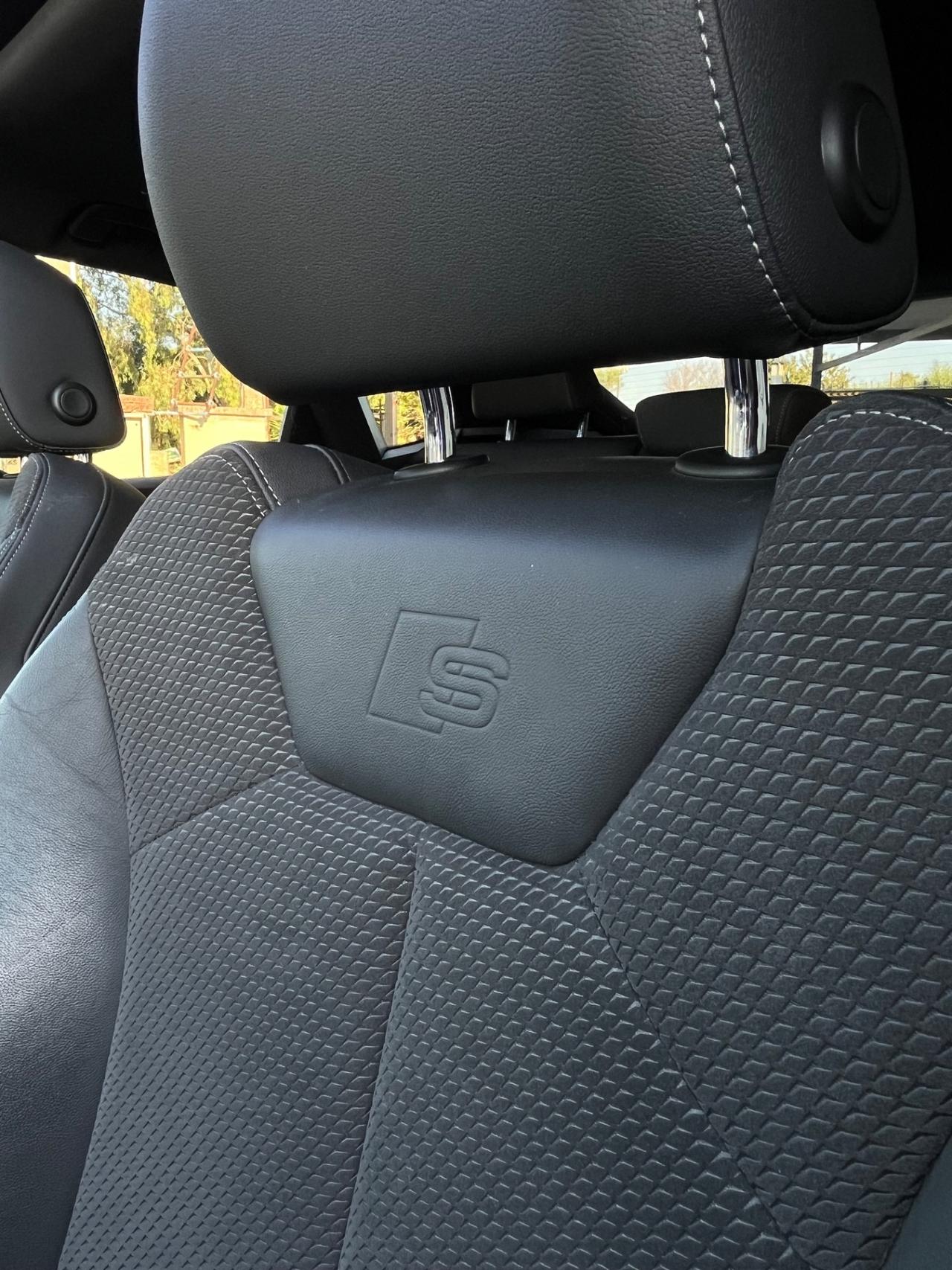 Audi Q3 SPB 40 TDI quattro S tronic S line edition