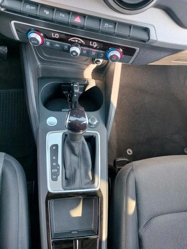 Audi Q2 35 TFSI S tronic line Edition