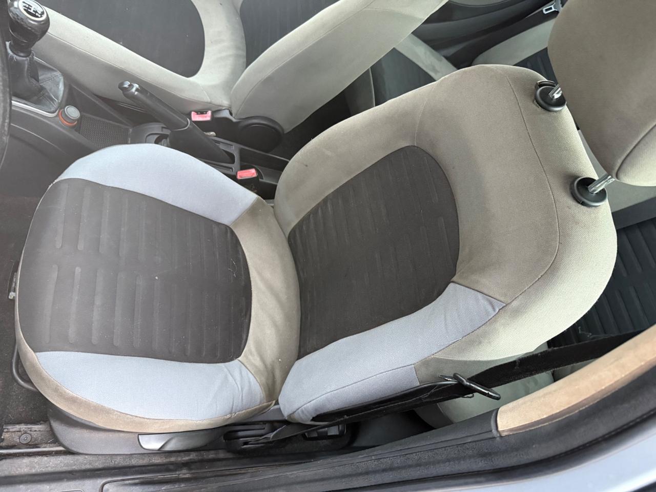 Fiat Grande Punto 1.3 MJT 75 CV 5 porte Dynamic