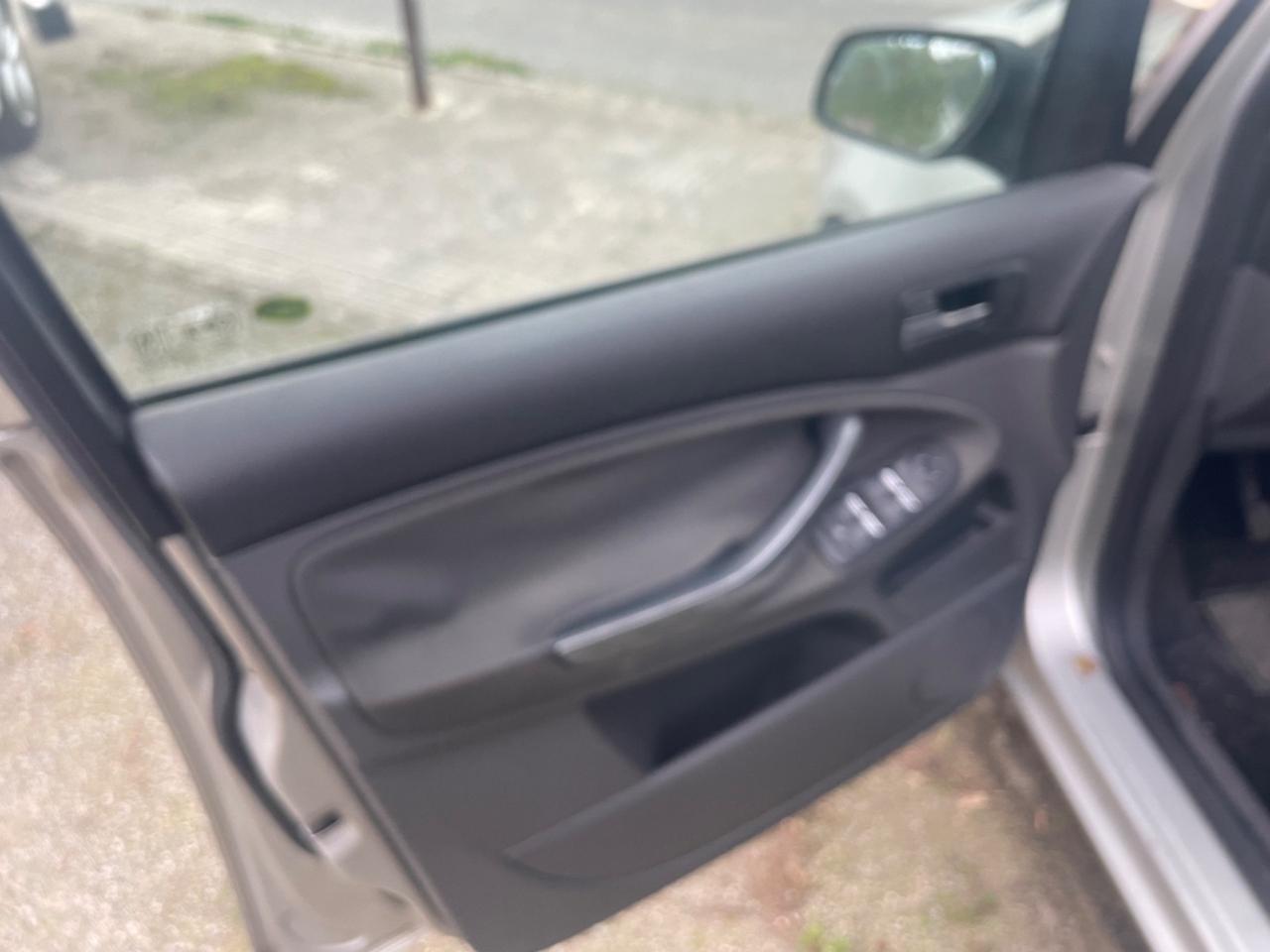 Ford C-Max Focus 1.6 TDCi (110CV) Ghia DPF