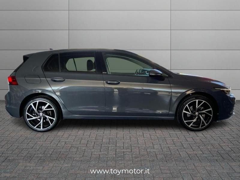Volkswagen Golf 8ª serie 2.0 TDI 150 CV DSG SCR R-Line