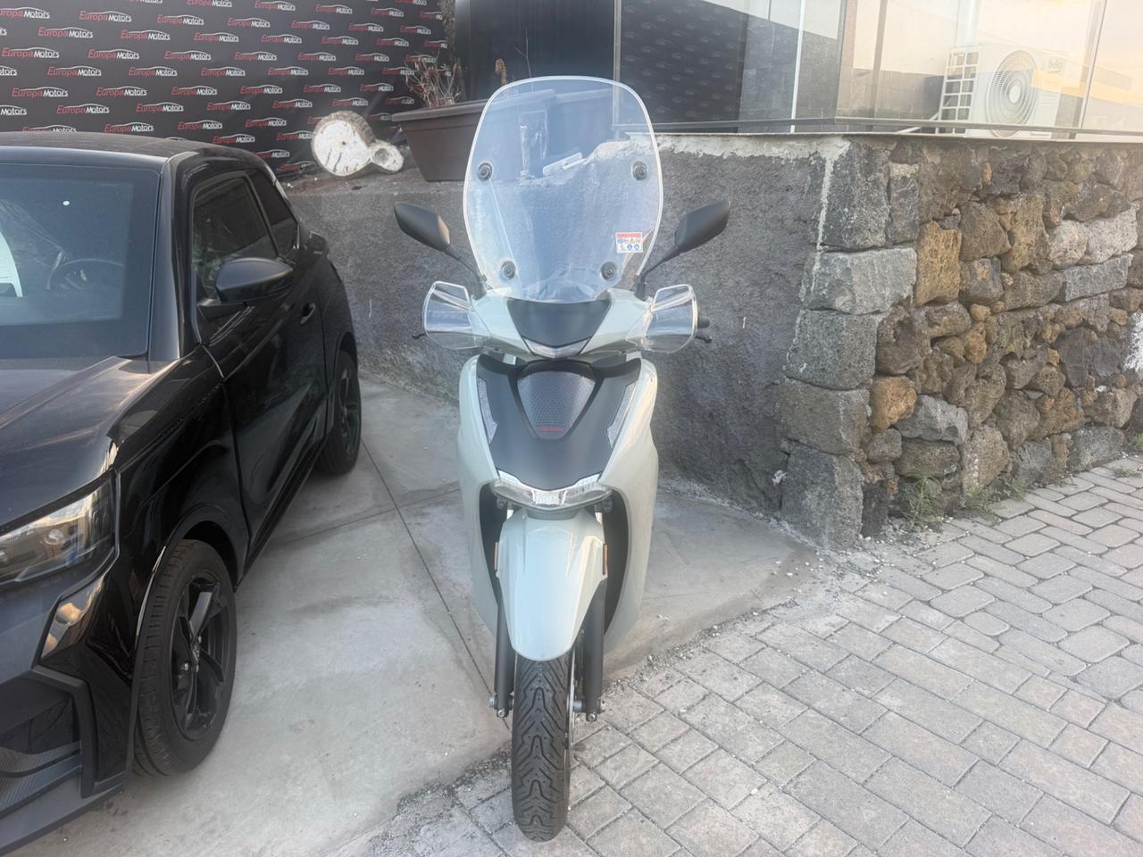 Honda SH 350