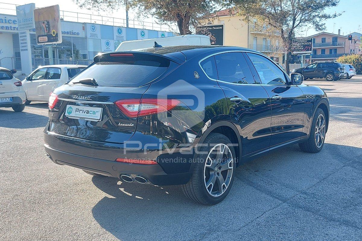 MASERATI Levante V6 Diesel AWD Gransport