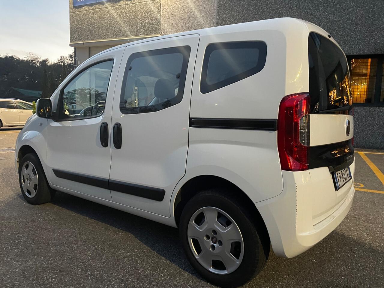 Fiat Qubo 1.4 8V 77 CV Lounge*NEOPATETENTATI*SOLO 90000