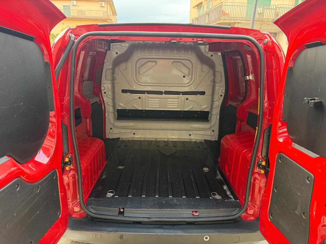 Fiat Fiorino 1.3 MJT 95CV Cargo