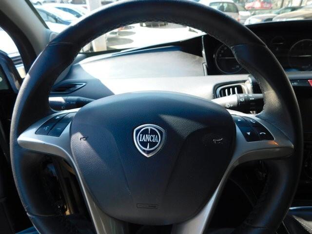 Lancia Ypsilon 1.3 MJT 16V 95 CV 5 porte S&S Platinum