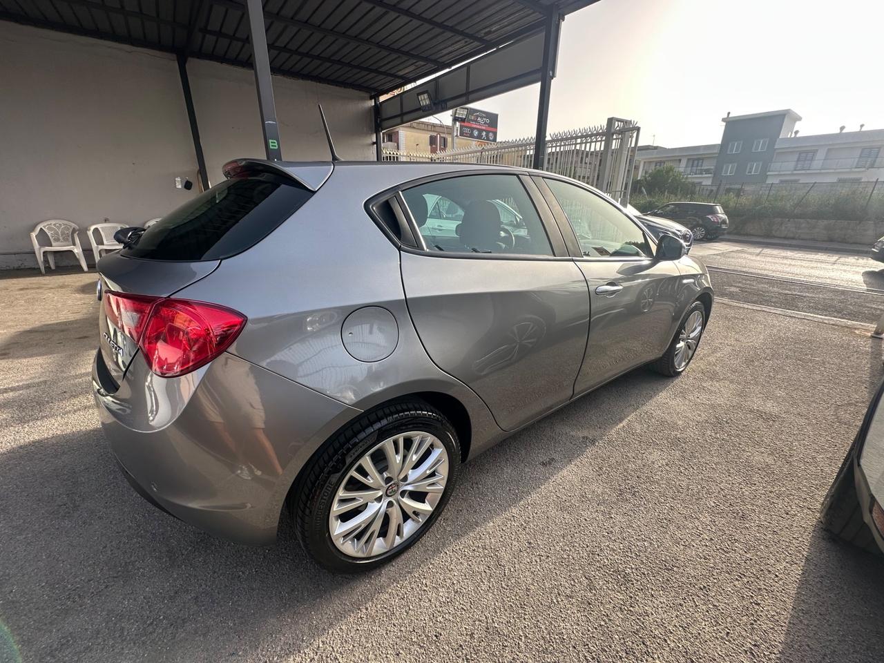 Alfa Romeo Giulietta 1.6 JTDm 120 CV Super