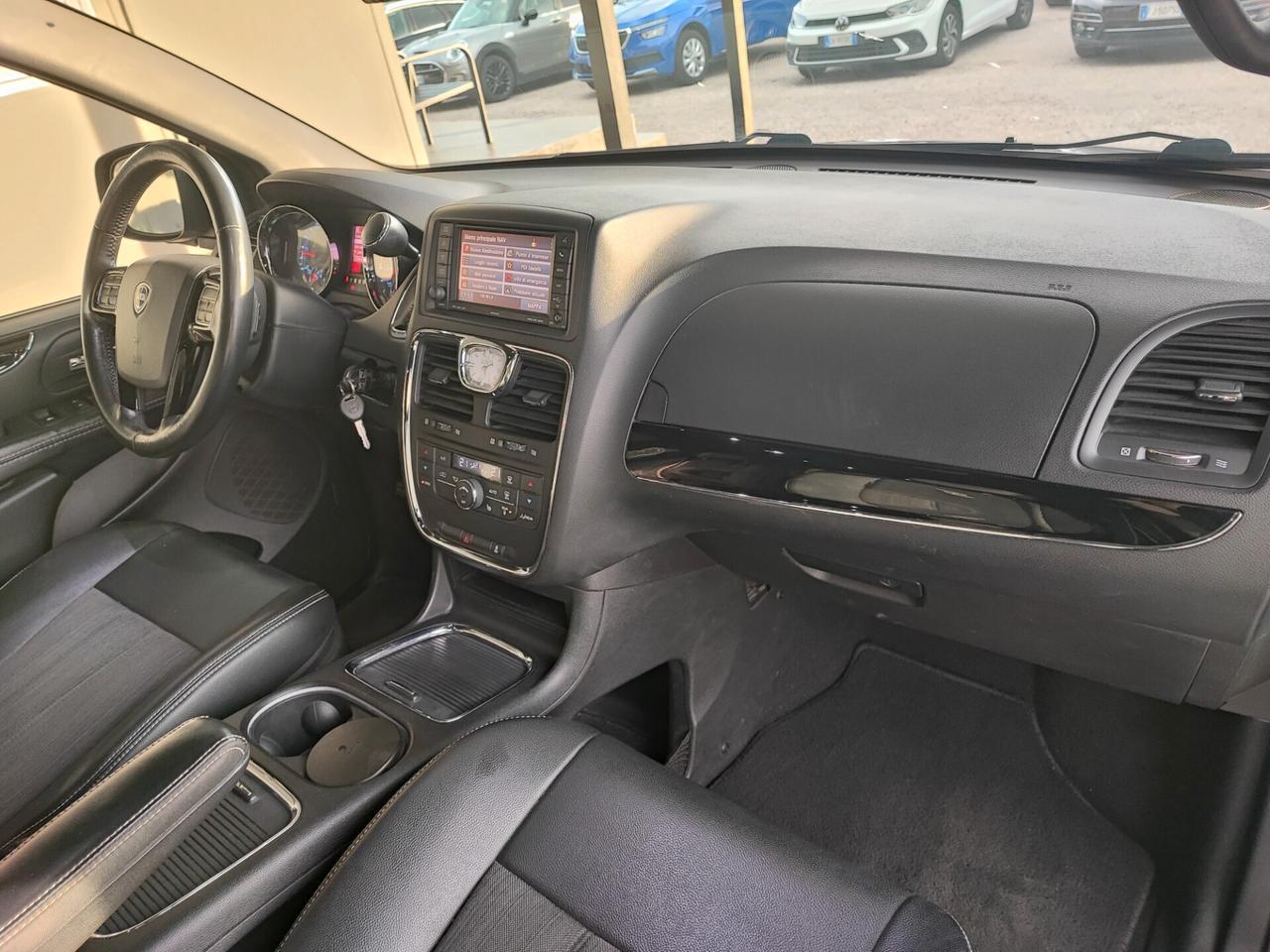 Lancia Voyager 2.8 Turbodiesel Platinum 177 CV