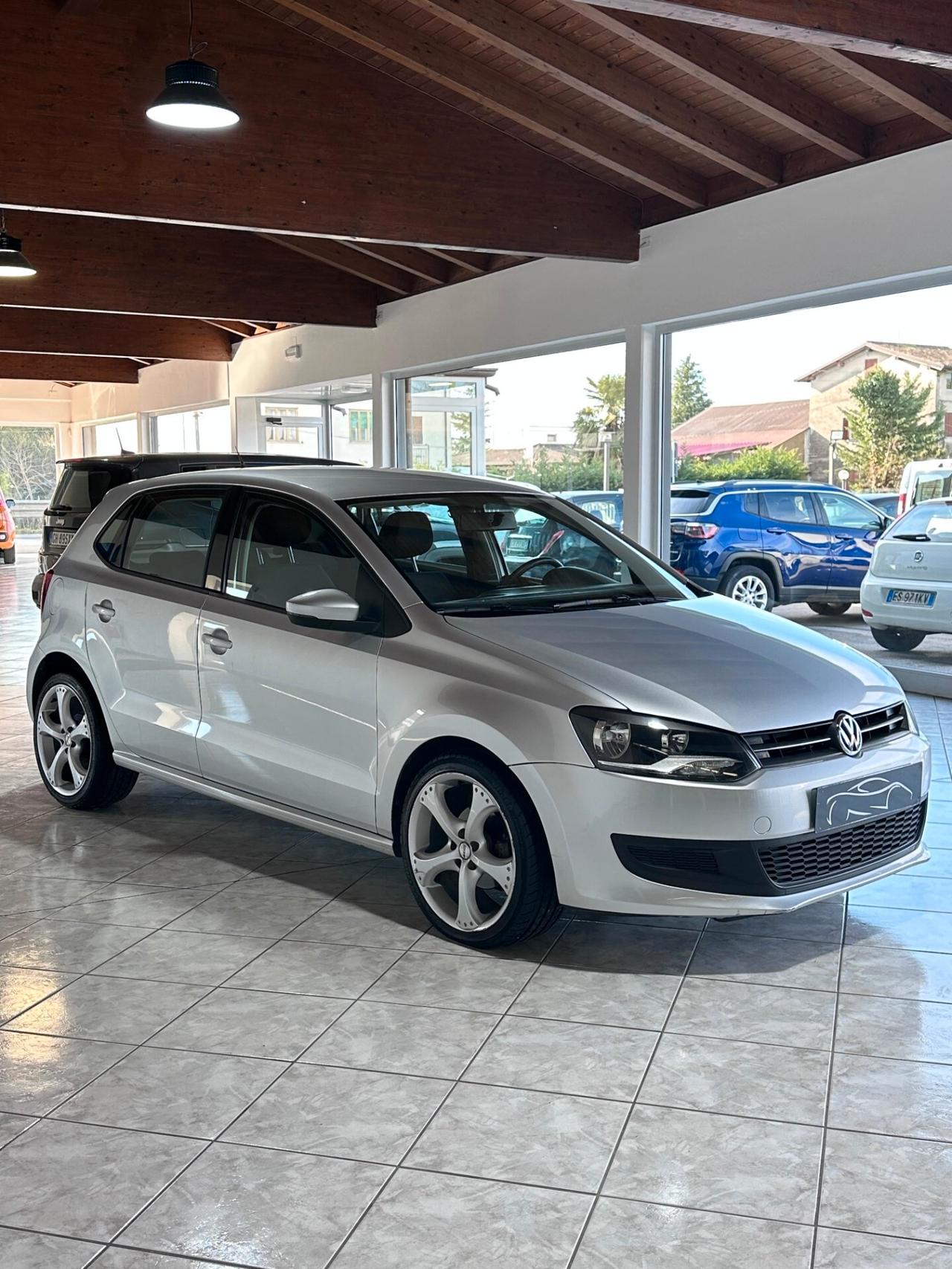 VOLKSWAGEN POLO 1.2 TDI DPF 5 p. COMFORTLINE 2011 OK NEOPATENTATI