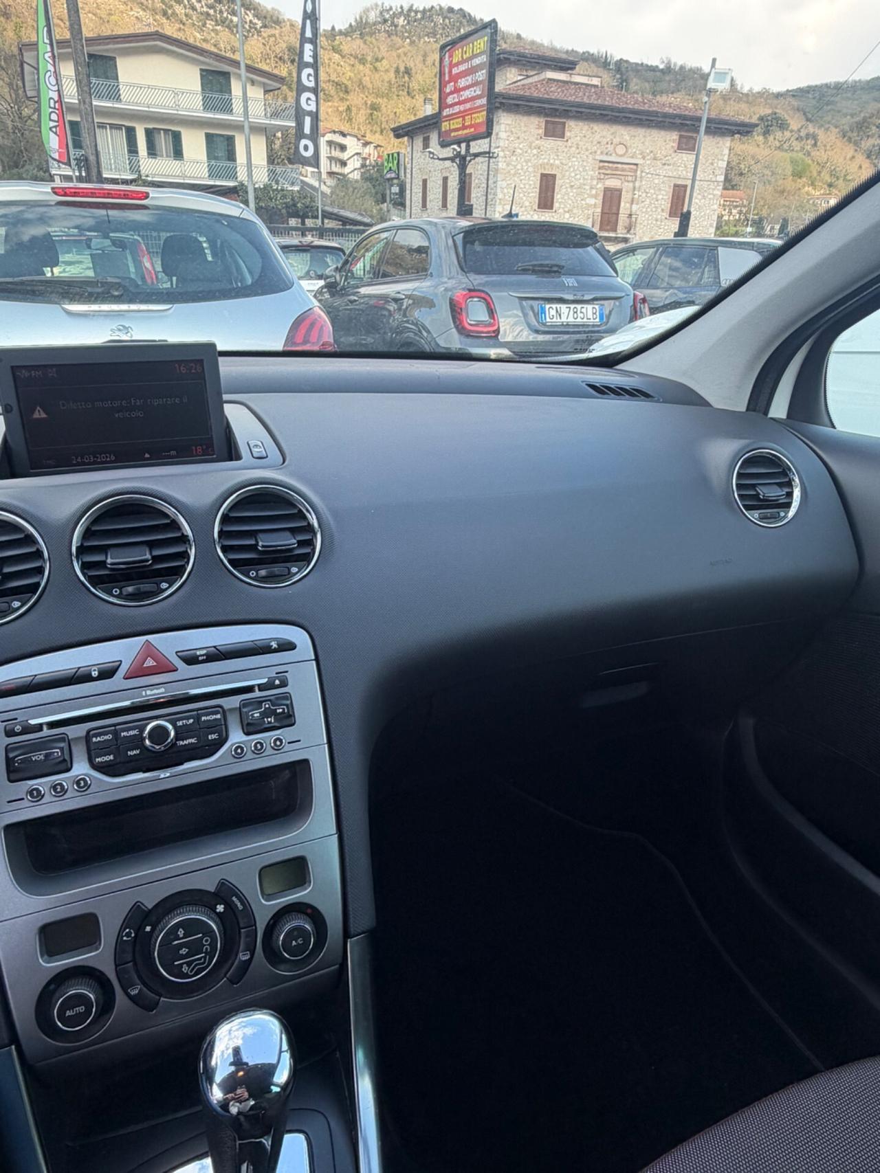 Peugeot 308 1.6 8V e-HDi 112CV Stop&Start robotiz. 5p. Active