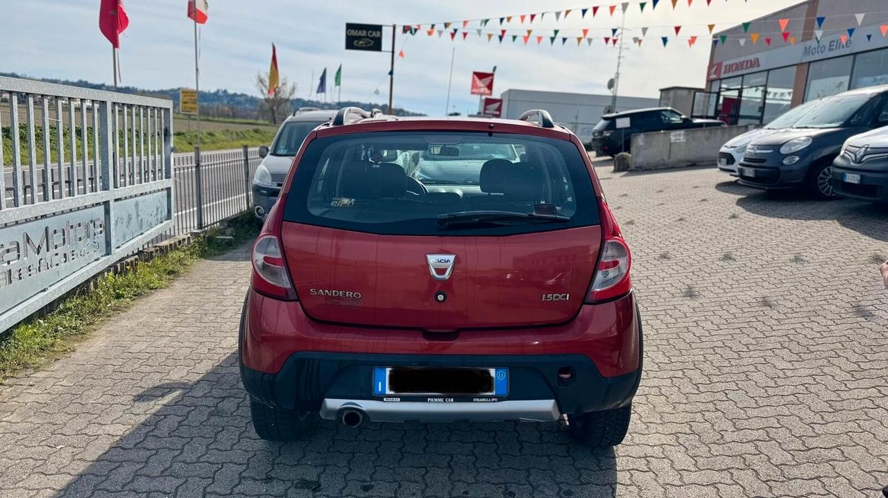 Dacia Sandero Stepway 1.5 dCi 2011 NEOP.
