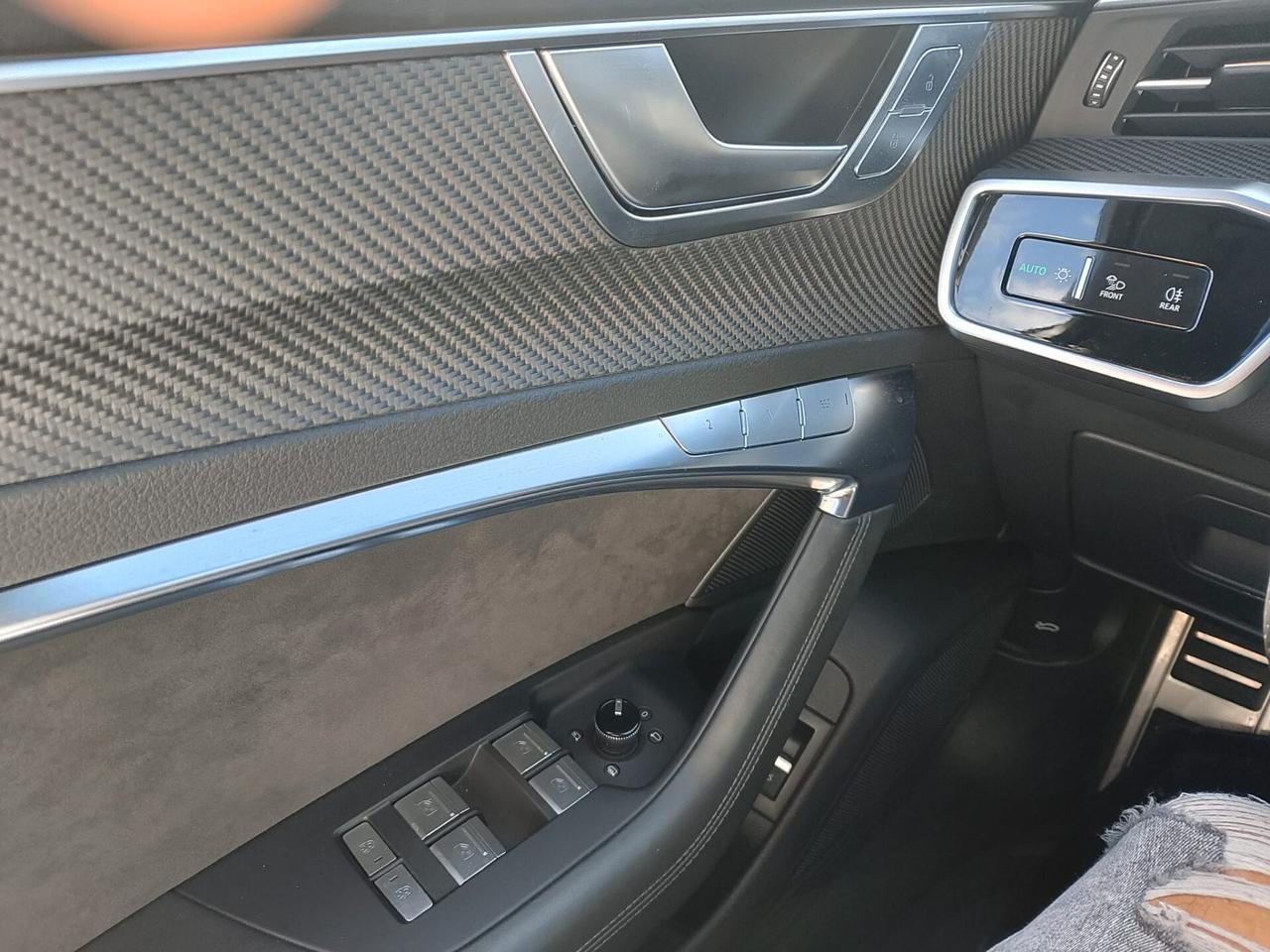 Audi RS6 RS 6 Avant 4.0 TFSI V8 quattro tiptronic