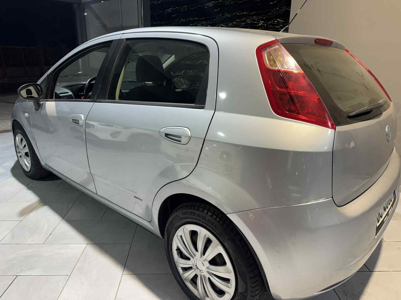 Fiat Grande Punto 1.4 BENZINA 5P SENZA DIFETT
