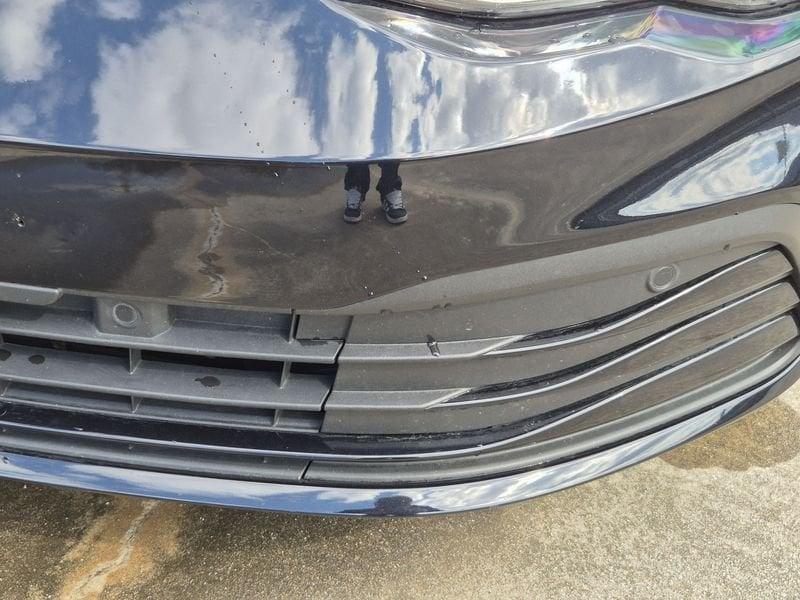 Volkswagen Golf 2.0 tdi Life 150cv dsg