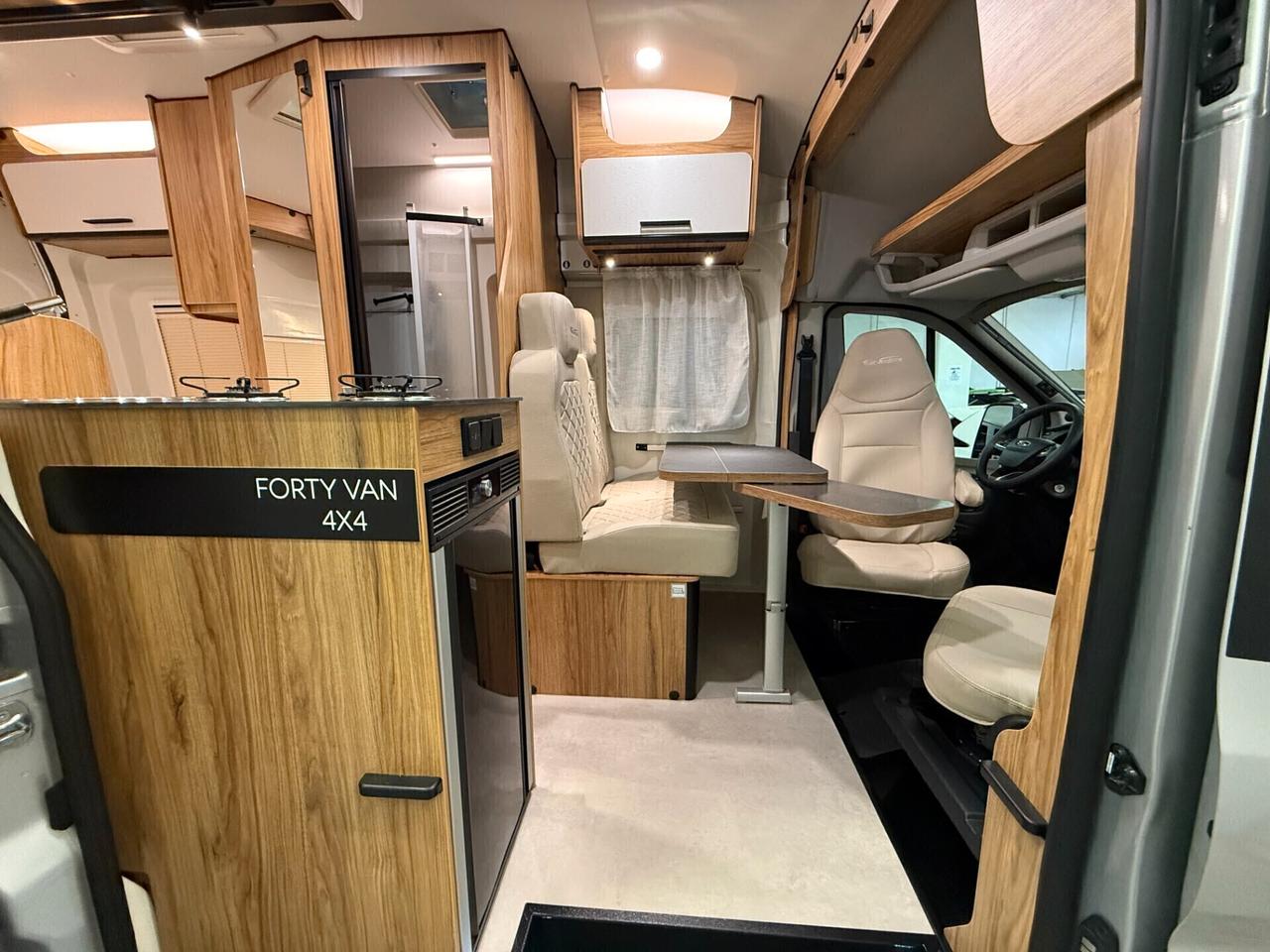 Ford Transit Font Vendome Forty Van 4x4 Elegance