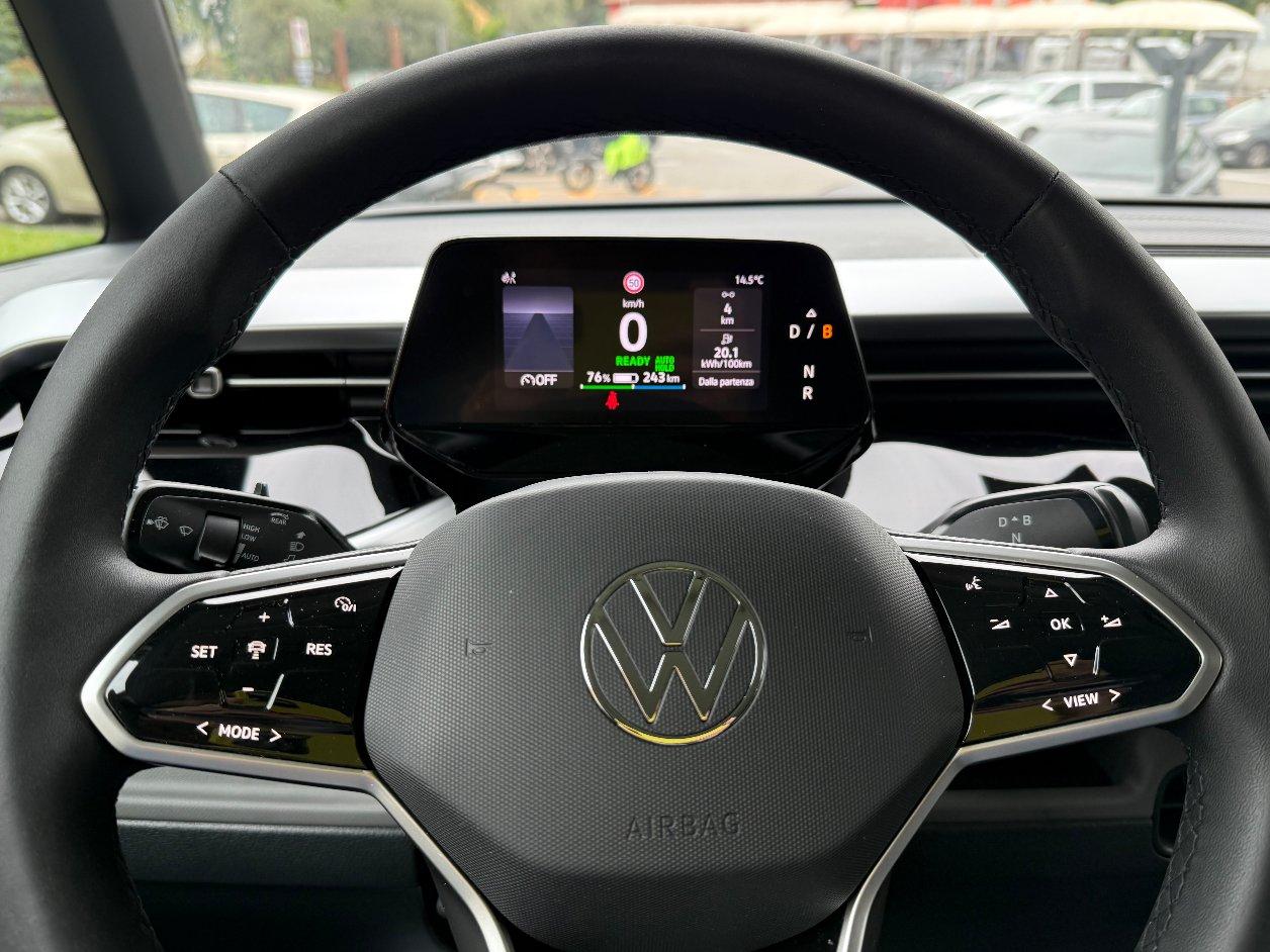Volkswagen ID.Buzz Pro 150KW - UNIPROPRIETARIO - 23000KM