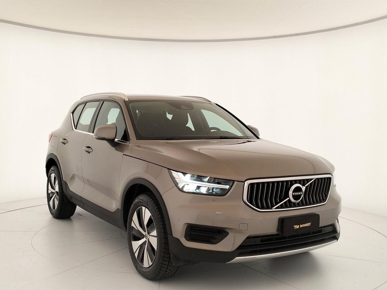Volvo XC40 T4 Recharge Plug-in Hybrid automatico Essential