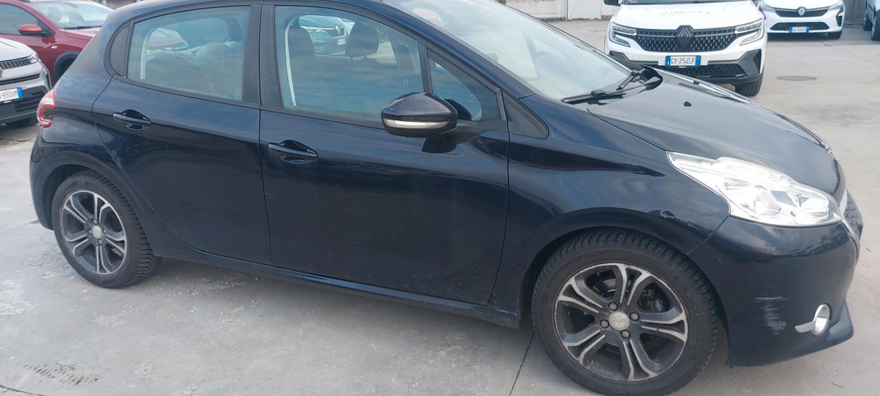 Peugeot 208 PureTech 82 CV ALLURE EURO 6
