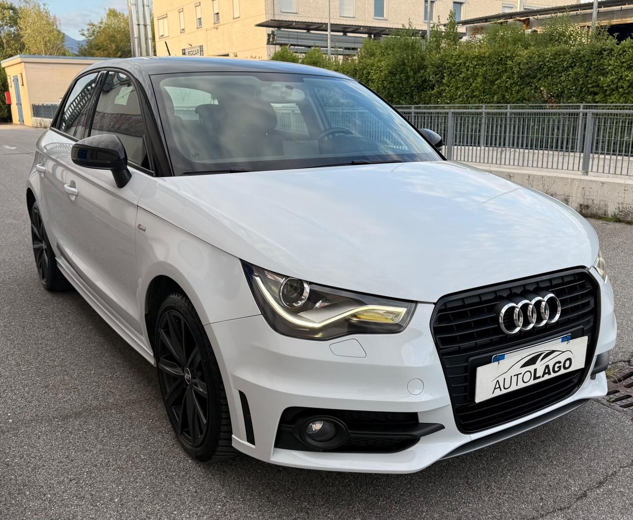Audi A1 1.6 TDI S line edition