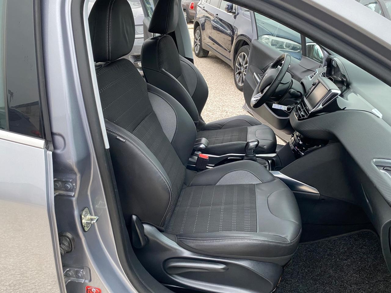 Peugeot 2008 1.6 e-HDi 92 CV Stop&Start Allure UNICO PROPRIETARIO NEOPATENTATI