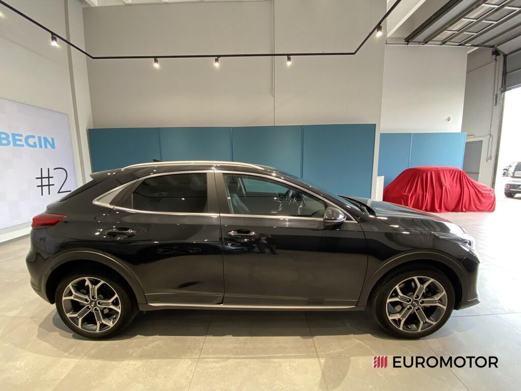 Kia Xceed 1.6 CRDi MHEV High Tech 2WD DCT
