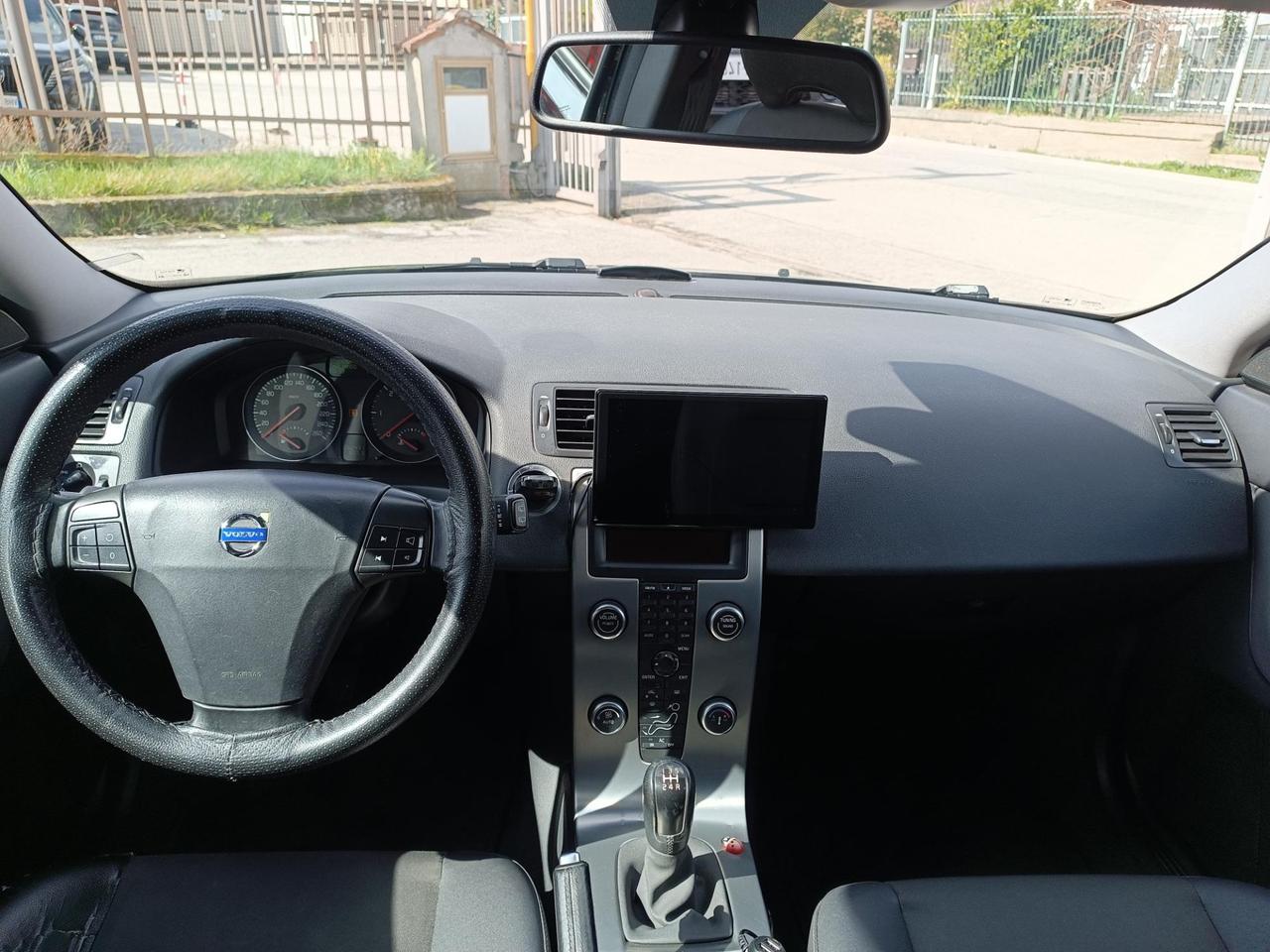 Volvo V50 1.6d R-design