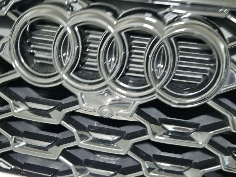 Audi Q5 II 2025 Sportback Sportback 2.0 tdi mhev+ S line edition quattro