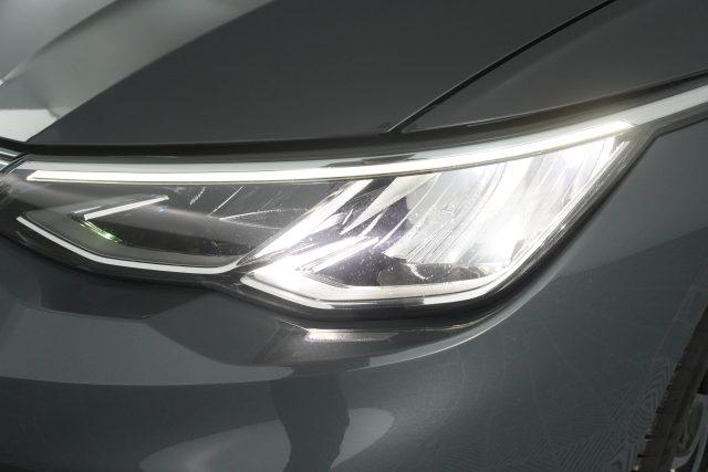 VOLKSWAGEN Golf Golf 1.0 eTSI EVO DSG Life