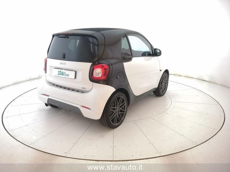 smart fortwo fortwo 1000 52 kW MHD coupé optional brabus