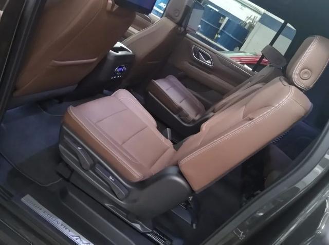 Chevrolet Suburban 6.2L V8 4X4 HIGH COUNTRY 2024