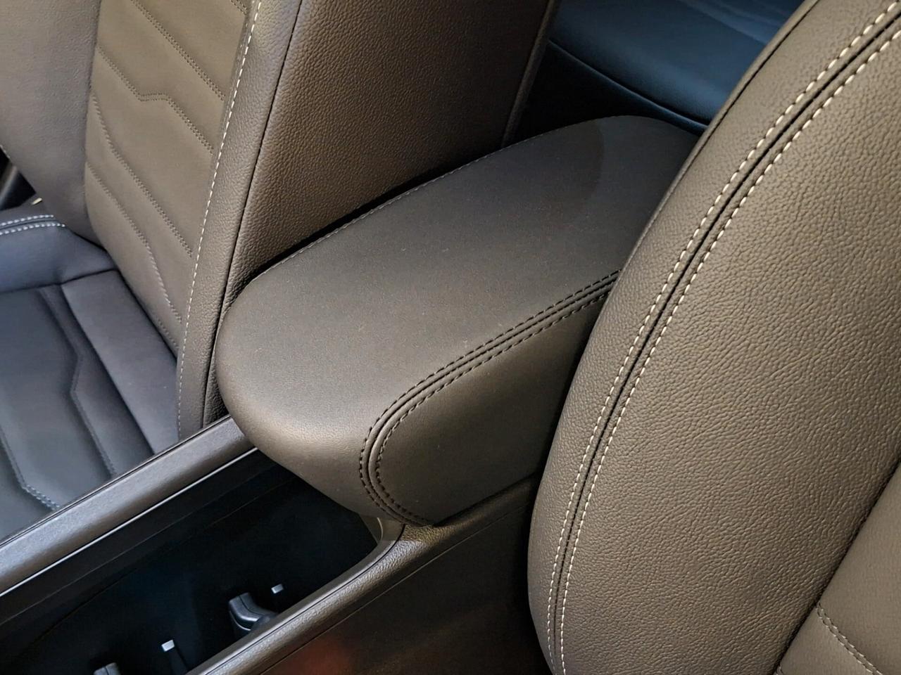 Jeep Avenger 1.2 Turbo mhev e-Hybrid Summit eDCT6 Tetto Apribile