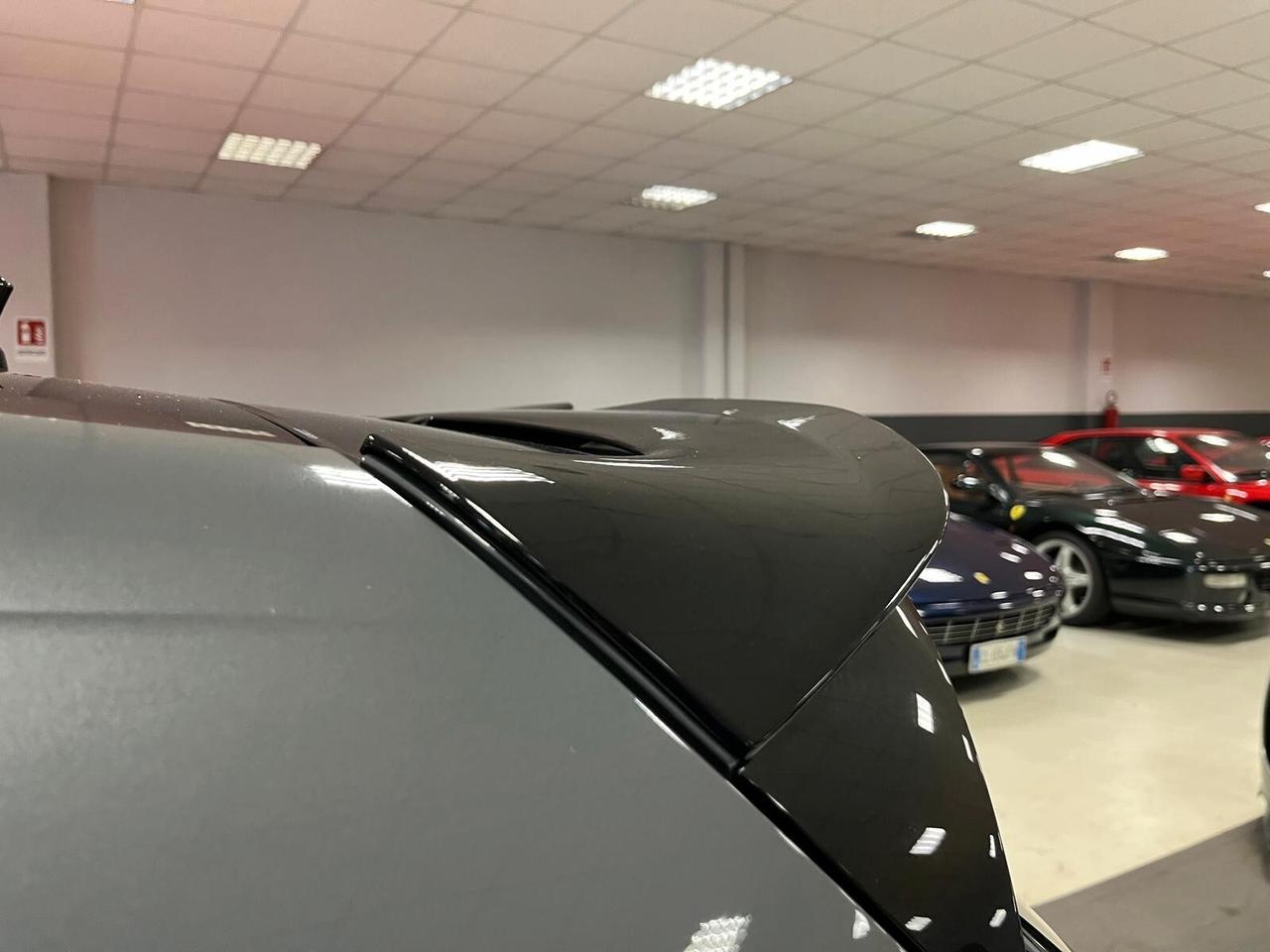 Volkswagen Golf GTI Golf 2.0 TSI GTI