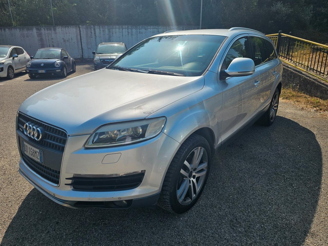 Audi Q7 3.0 V6 TDI 233CV quattro tiptronic