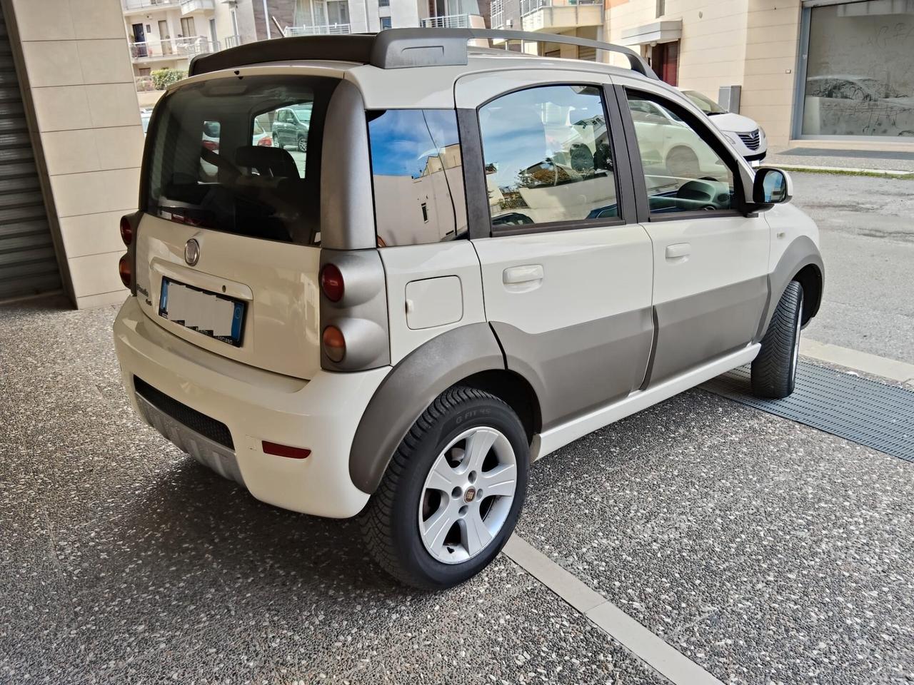 Fiat Panda 1.3 MJT 16V DPF 4x4 Cross 75 cv